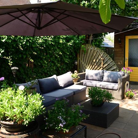 It Tunhuske Bed and Breakfast Renkum Exteriör bild